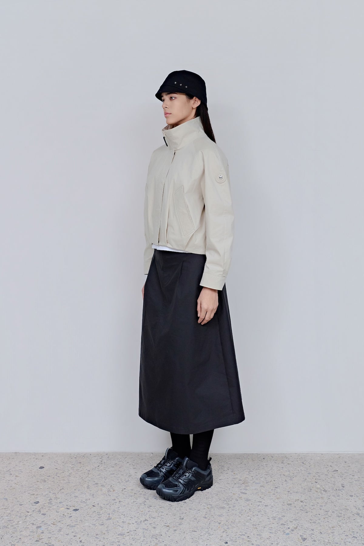 Women’s Modified Collar Windbreaker